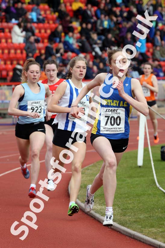 Womens under-20s 800 metres, North Eastern Champs, Gateshead Stadium. Photo: David T. Hewitson/Sports for All Pics